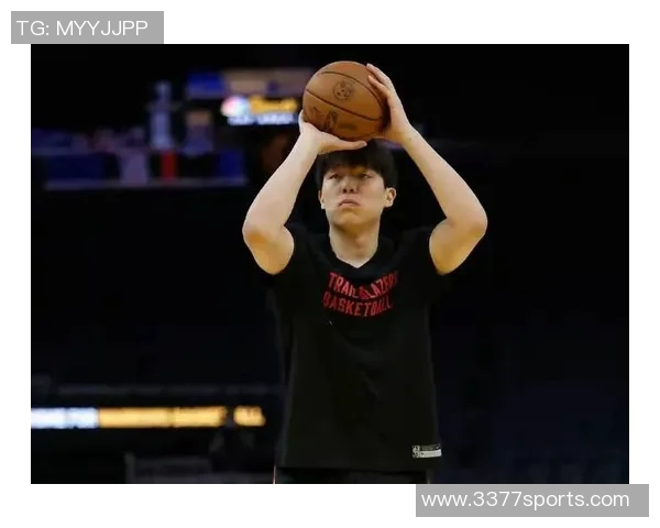 开拓者媒体人杨瀚森强调合理进攻策略避免三分盲投与失误